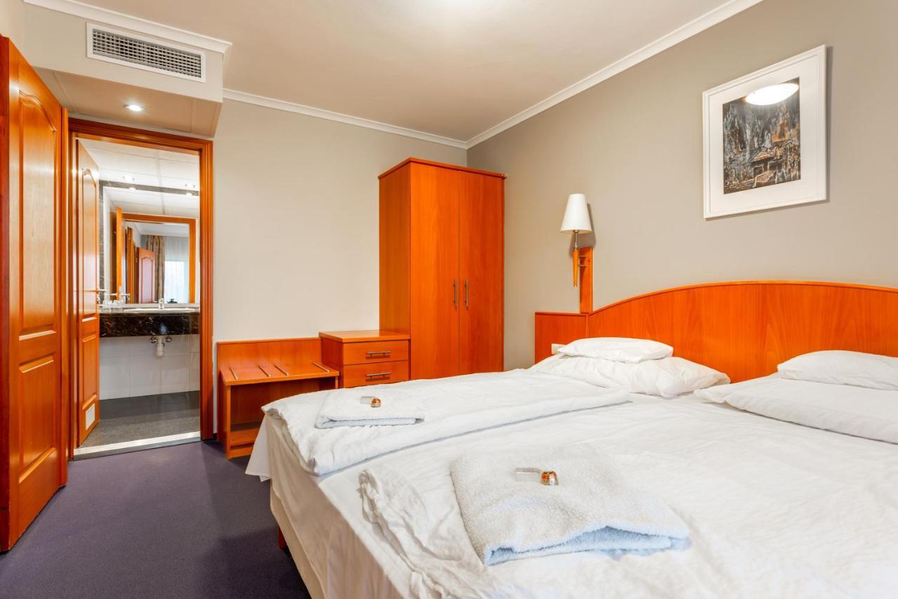 Szonyi Garden Hotel Pest Βουδαπέστη Εξωτερικό φωτογραφία
