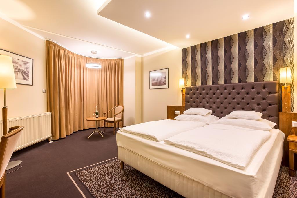 Szonyi Garden Hotel Pest Βουδαπέστη Εξωτερικό φωτογραφία